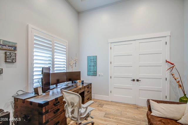 2896 E ARROWHEAD Trail, Gilbert, AZ 85297