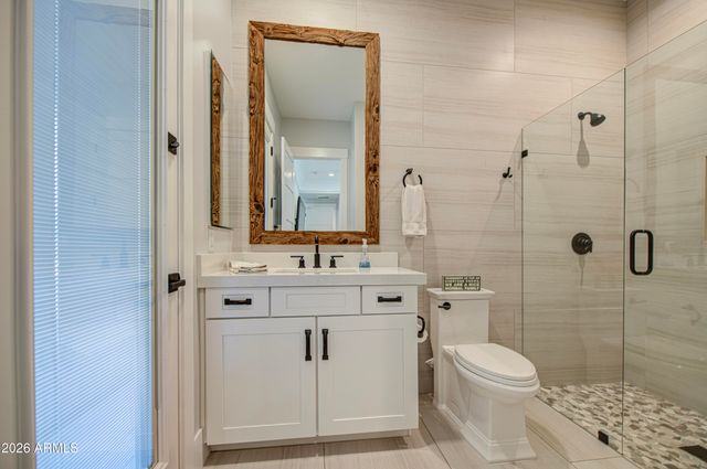 2896 E ARROWHEAD Trail, Gilbert, AZ 85297