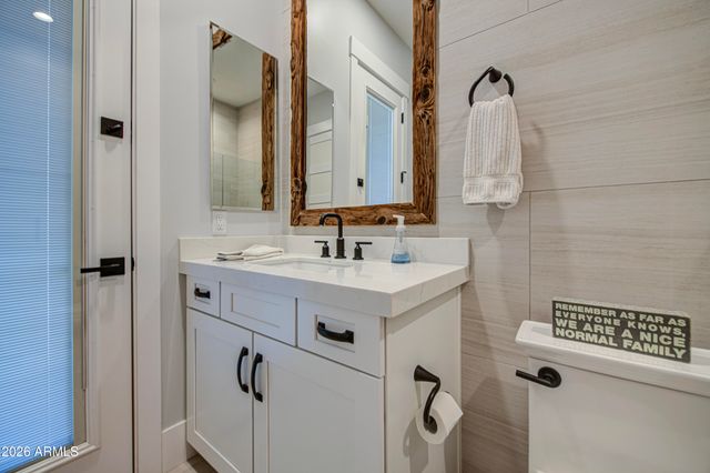 2896 E ARROWHEAD Trail, Gilbert, AZ 85297