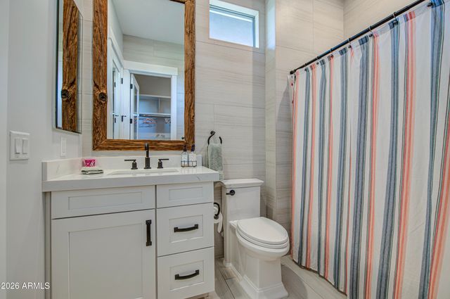 2896 E ARROWHEAD Trail, Gilbert, AZ 85297