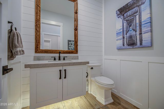 2896 E ARROWHEAD Trail, Gilbert, AZ 85297