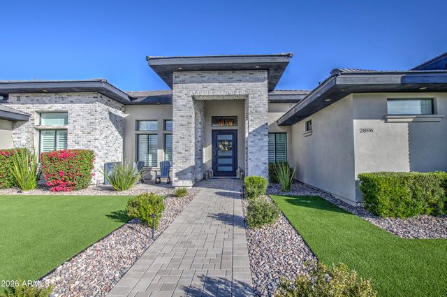 2896 E ARROWHEAD Trail, Gilbert, AZ 85297