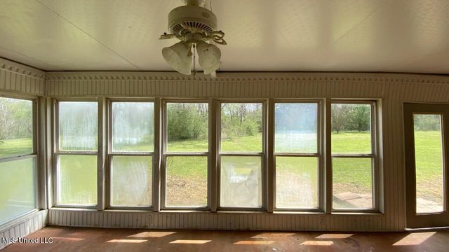 2334 N Pine Lea Drive, Jackson, MS 39209