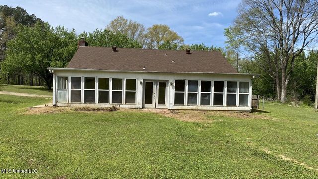 2334 N Pine Lea Drive, Jackson, MS 39209