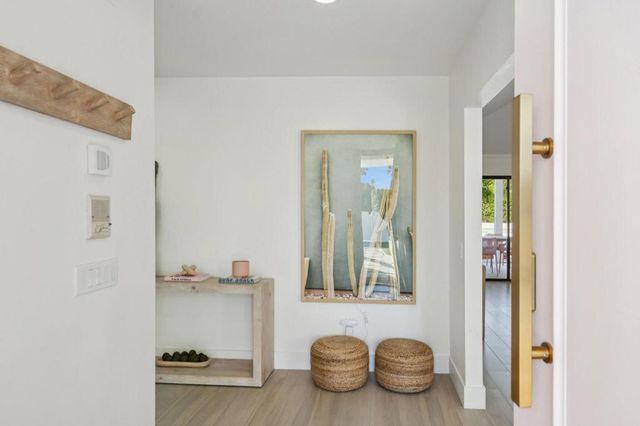 246 W Vereda Norte, Palm Springs, CA 92262
