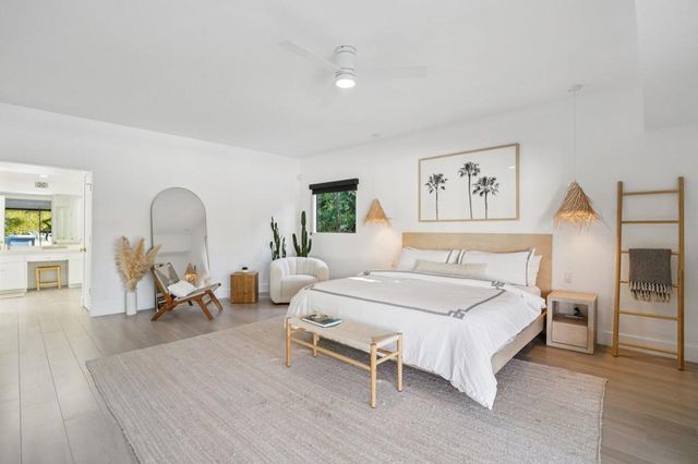 246 W Vereda Norte, Palm Springs, CA 92262