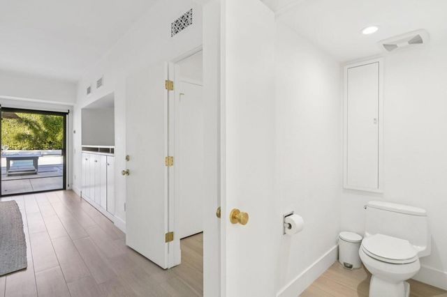 246 W Vereda Norte, Palm Springs, CA 92262