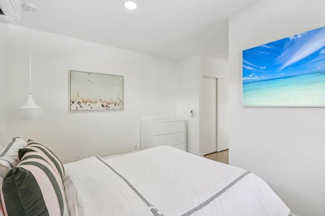 246 W Vereda Norte, Palm Springs, CA 92262