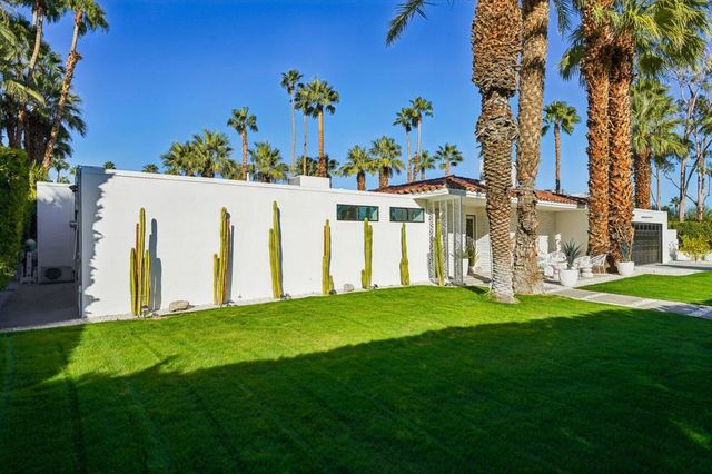 246 W Vereda Norte, Palm Springs, CA 92262
