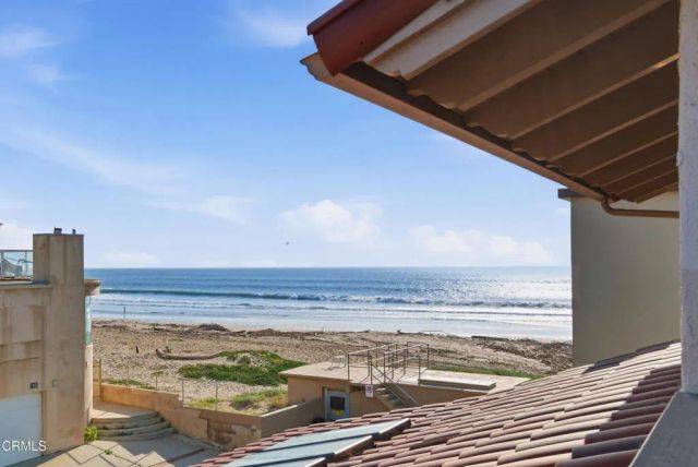 1129 Dover Lane, Ventura, CA 93001