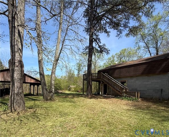 18318 Wards Creek Rd, Prince George, VA 23842