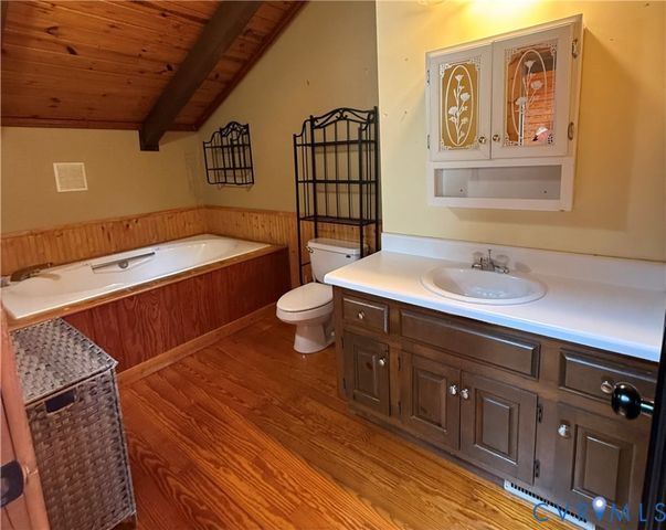 18318 Wards Creek Rd, Prince George, VA 23842