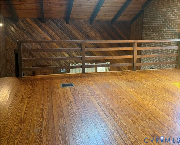 18318 Wards Creek Rd, Prince George, VA 23842