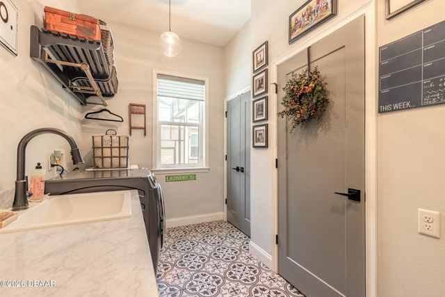 1811 Cattail Circle, New Smyrna Beach, FL 32168