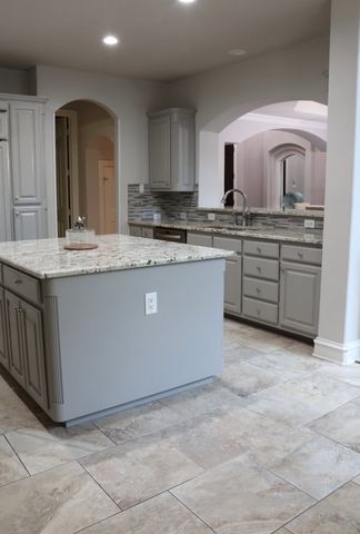 4222 Spyglass Hill Lane, Irving, TX 75038