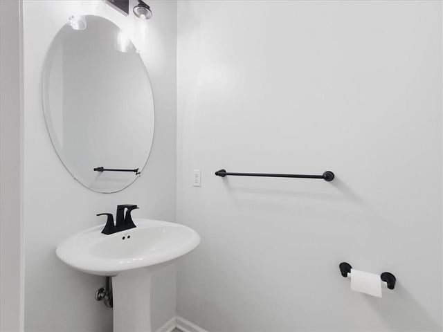 1526 Brookstone Place, Hellertown Boro, PA 18055