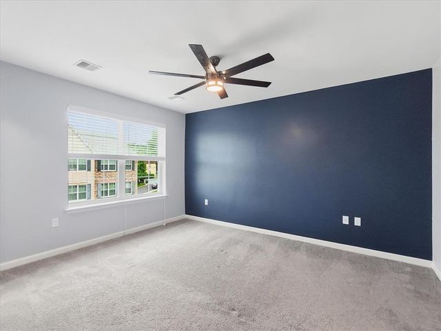1526 Brookstone Place, Hellertown Boro, PA 18055