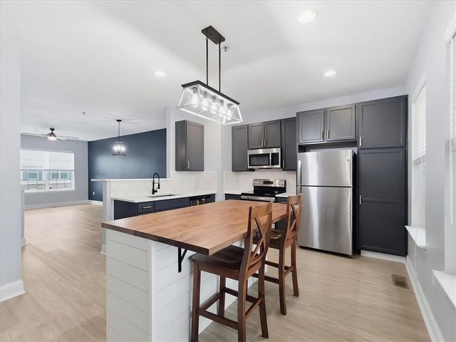 1526 Brookstone Place, Hellertown Boro, PA 18055