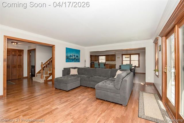 624 Highland Drive, Oxford, MI 48371