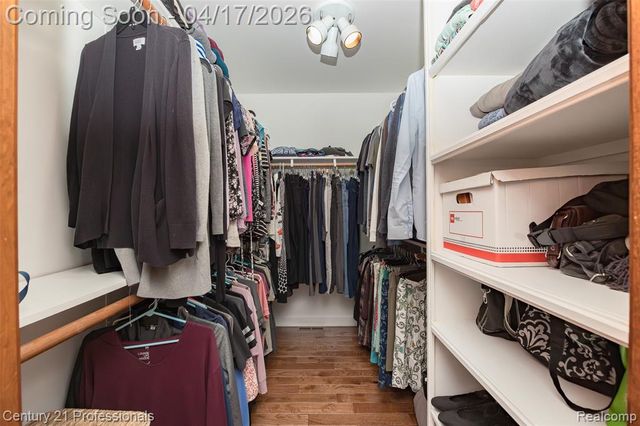 624 Highland Drive, Oxford, MI 48371