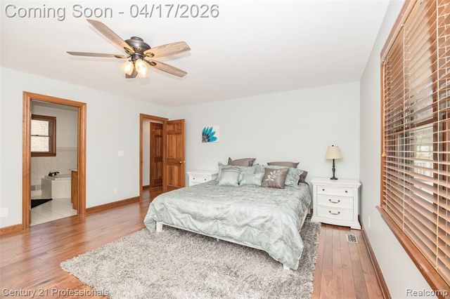 624 Highland Drive, Oxford, MI 48371