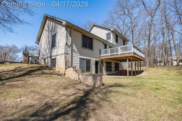 624 Highland Drive, Oxford, MI 48371