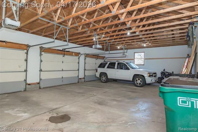 624 Highland Drive, Oxford, MI 48371