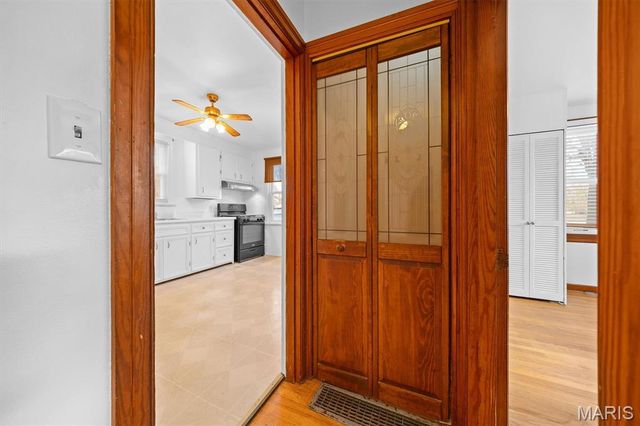 2105 E B Street, Belleville, IL 62221