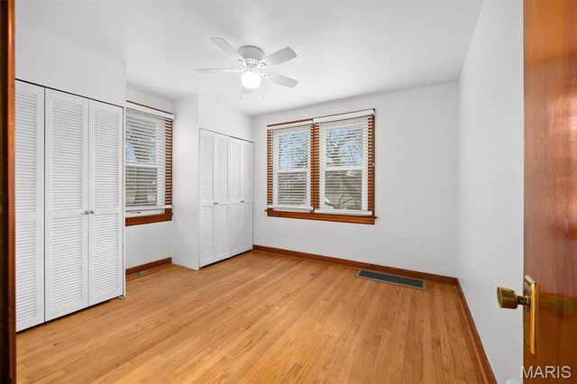 2105 E B Street, Belleville, IL 62221