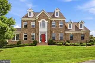 42093 LOCHIEL LN, Leesburg, VA 20176
