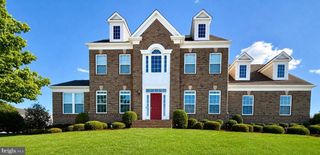 42093 LOCHIEL LN, Leesburg, VA 20176