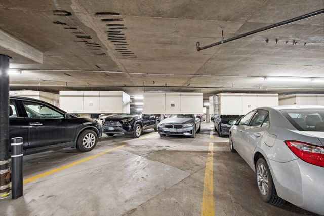 1225 Lasalle Avenue 708, Minneapolis, MN 55403