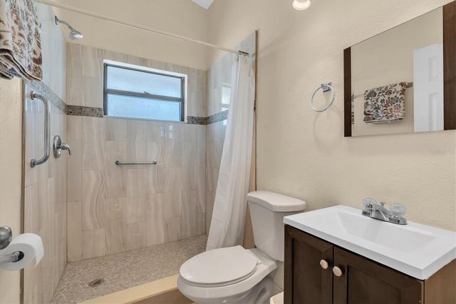 15590 59TH STREET N, Clearwater, FL 33760
