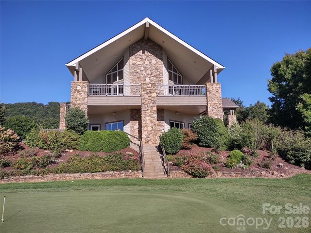 99999 Cedar Drive 273, Mills River, NC 28759