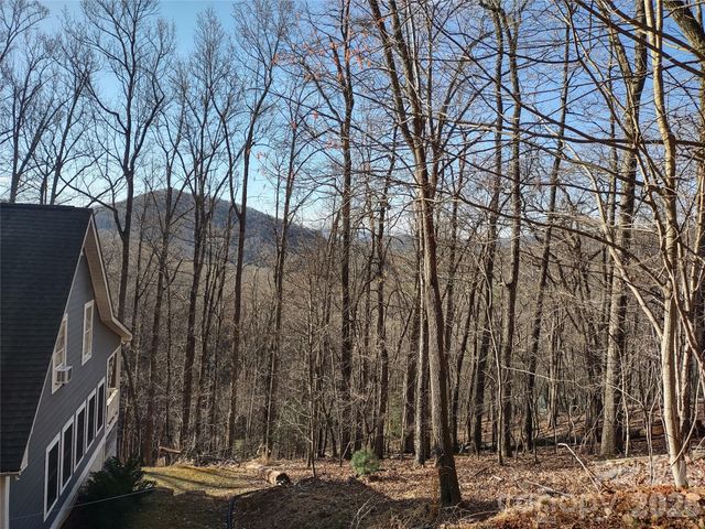 99999 Cedar Drive 273, Mills River, NC 28759