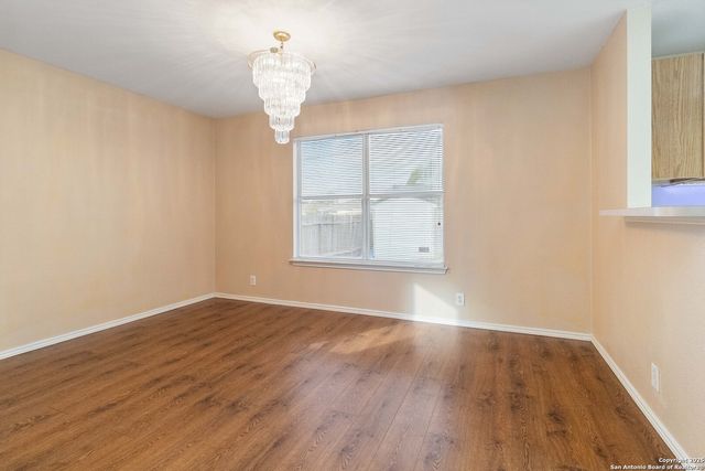 5207 WOOD GLEN DR, San Antonio, TX 78244