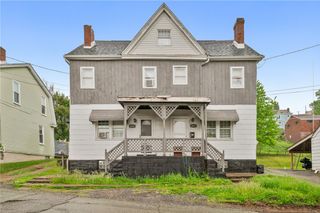 1811-1813 Mount Joseph St, Carrick, PA 15210