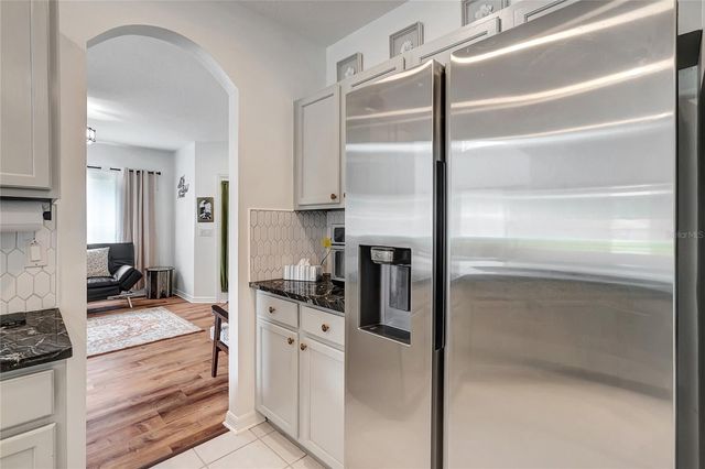 18147 CANAL POINTE STREET, Tampa, FL 33647
