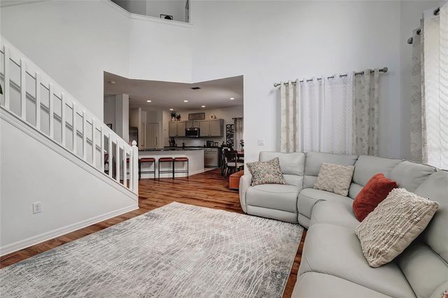 18147 CANAL POINTE STREET, Tampa, FL 33647