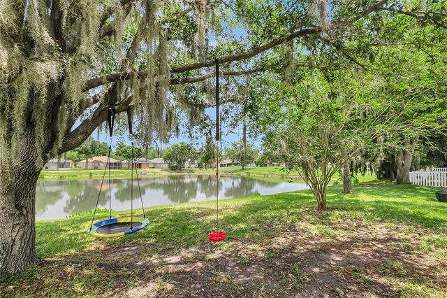 18147 CANAL POINTE STREET, Tampa, FL 33647