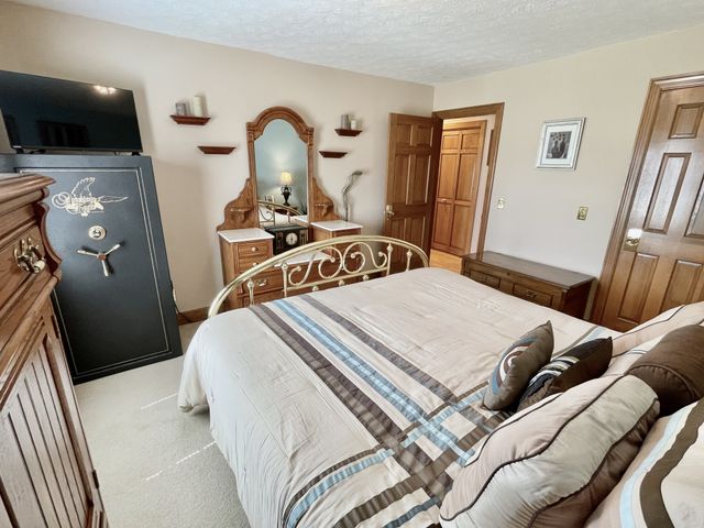 6914 Burkitt Rd, Antioch, TN 37013