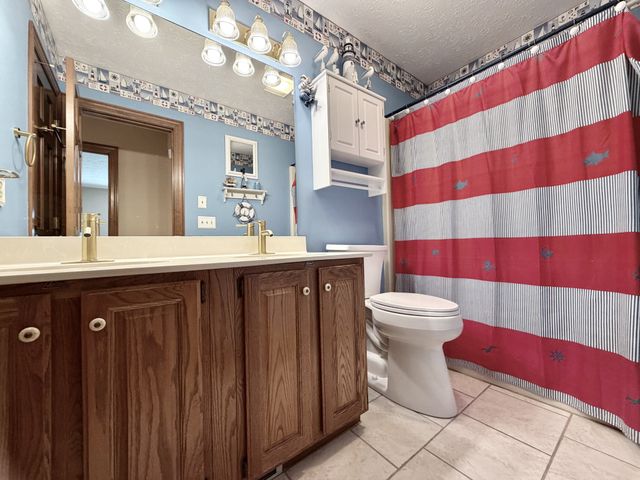 6914 Burkitt Rd, Antioch, TN 37013