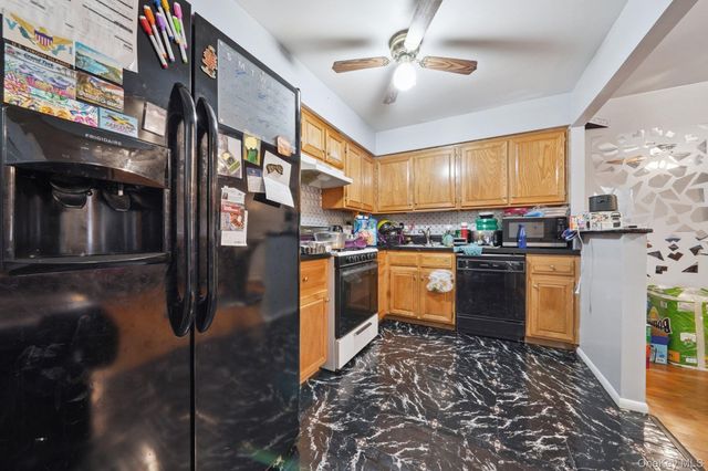 831 E 221st Street, Bronx, NY 10467