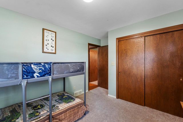 W9076 Heritage Hills Road, Beaver Dam, WI 53916
