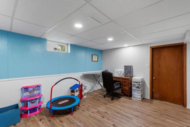 W9076 Heritage Hills Road, Beaver Dam, WI 53916