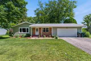 W9076 Heritage Hills Road, Beaver Dam, WI 53916