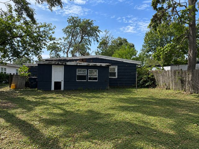 18757 Sherman Street, Lansing, IL 60438