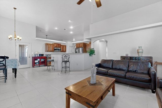 41 Pino Road, Veguita, NM 87062