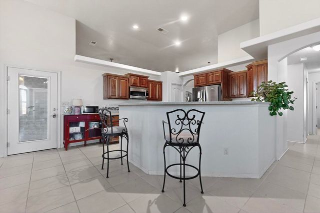 41 Pino Road, Veguita, NM 87062