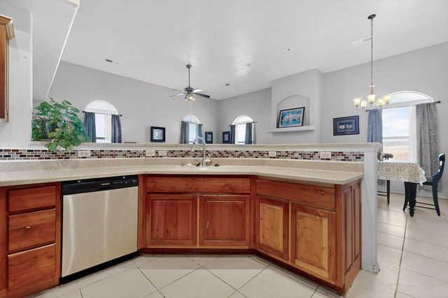 41 Pino Road, Veguita, NM 87062